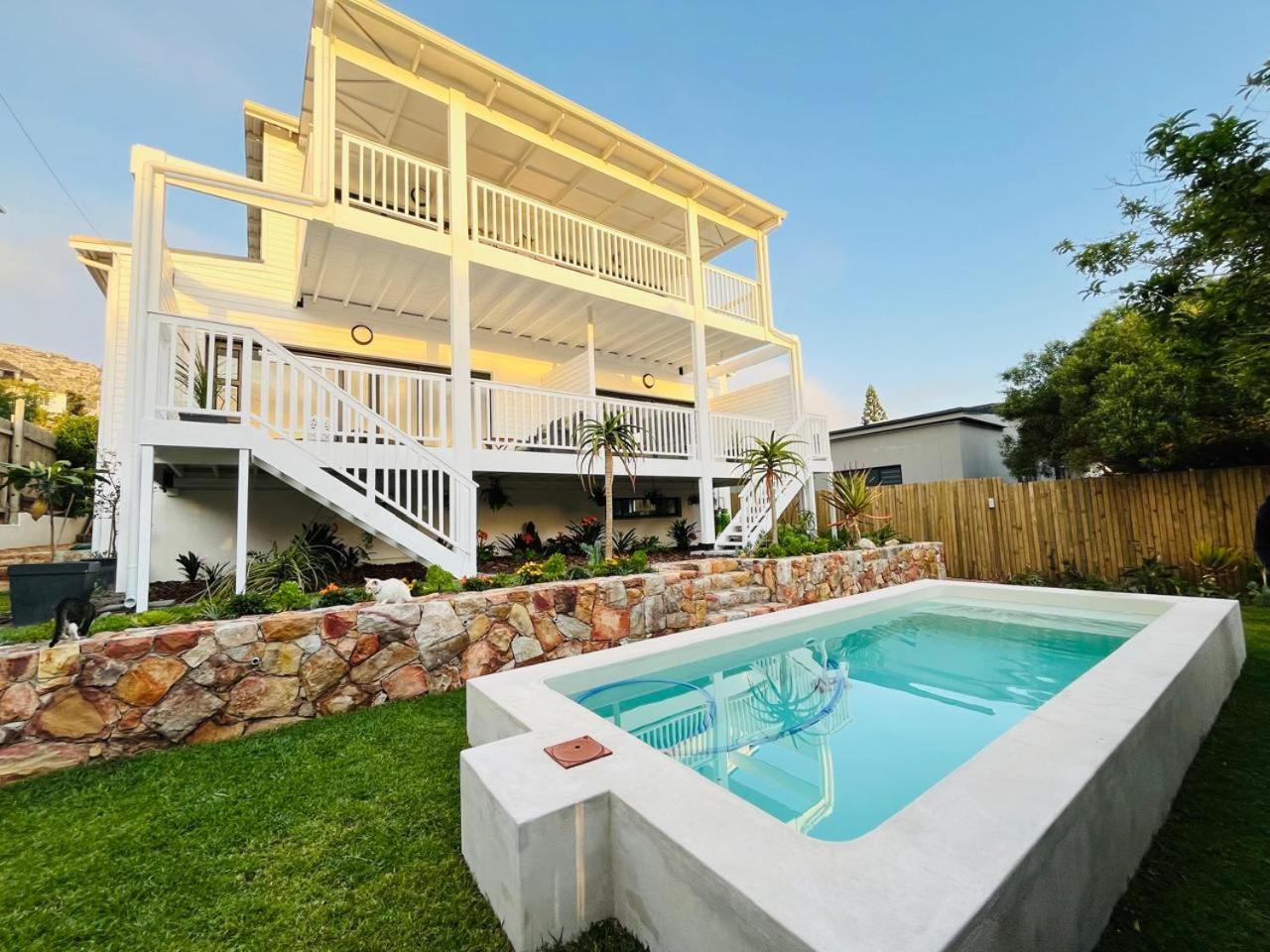 Apartment Stroll To Scarborough Beach, Rooibokkie 1 *