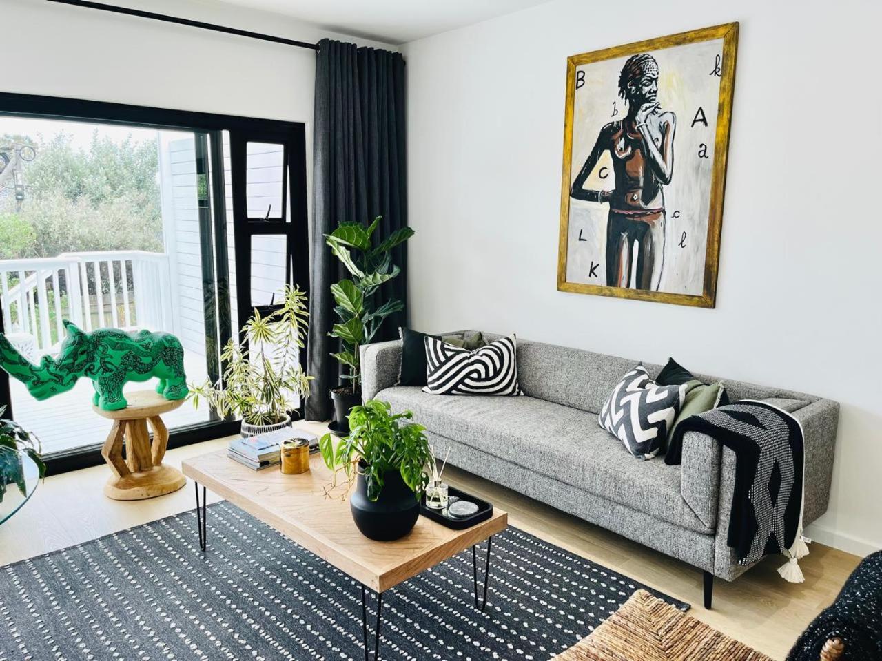 Stroll To Scarborough Beach, Rooibokkie 1 * Cape Town